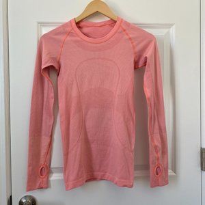lululemon Swiftly Tech Long Sleeve Crew Size 2